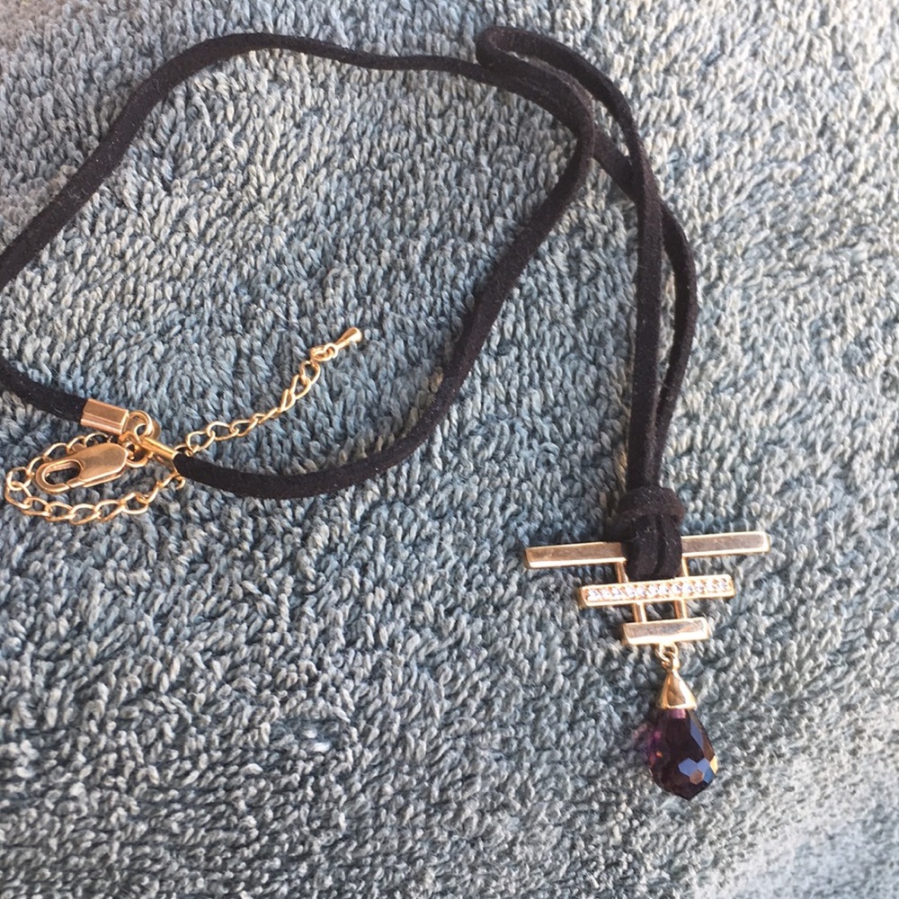 Beautiful 14 kt Gf leather purple crystal Necklace